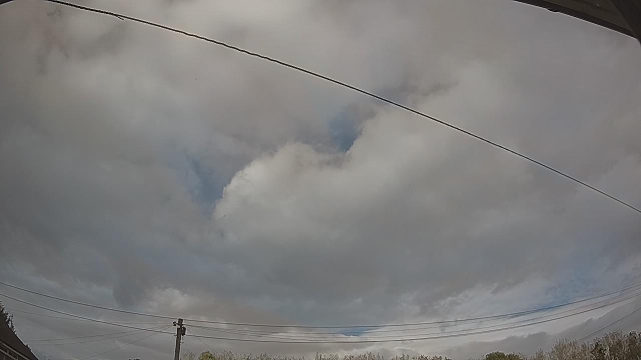 20261002_143201_cam2.jpg