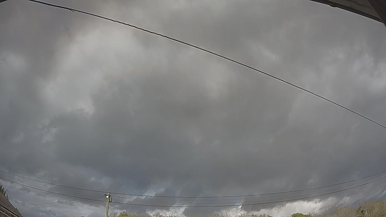 20261002_144724_cam2.jpg