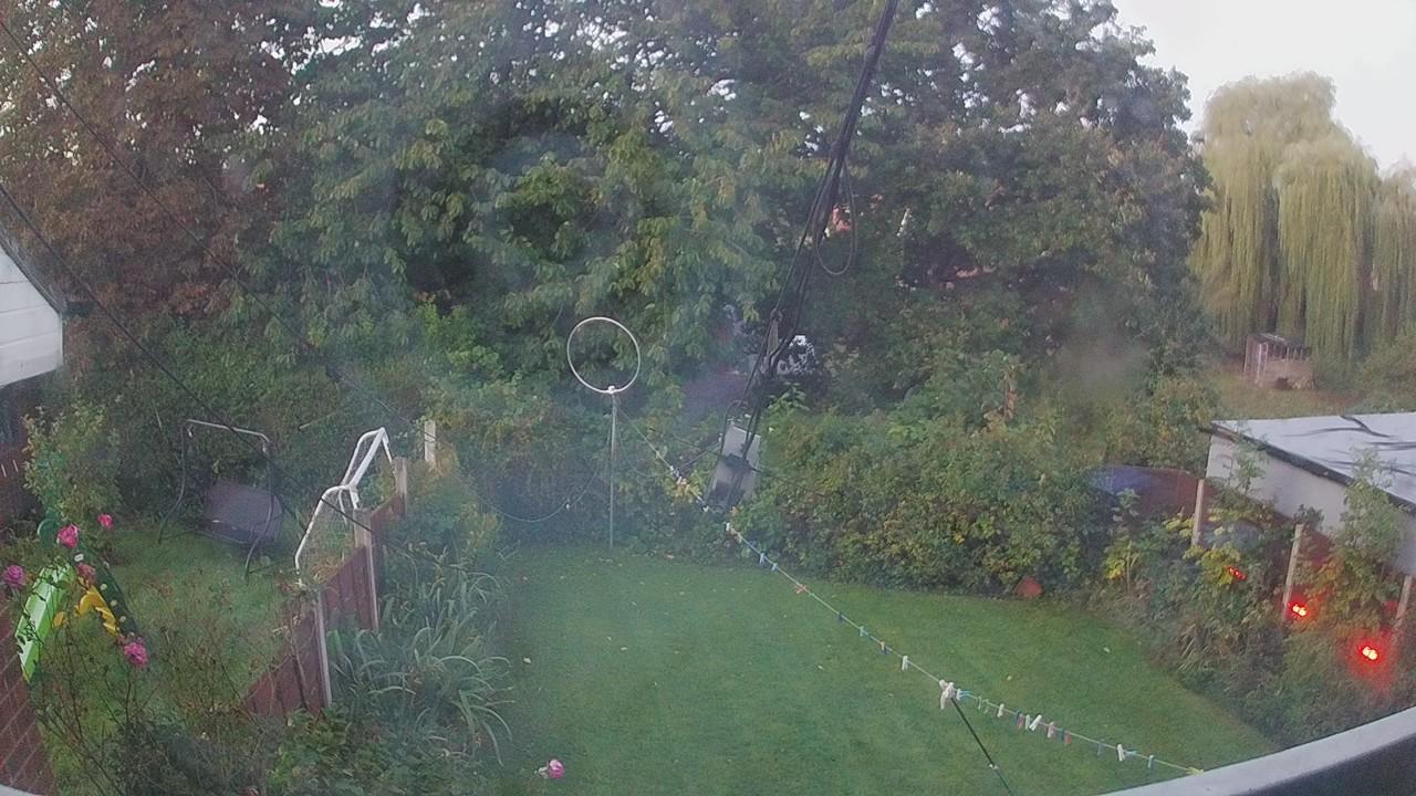 20261003_060012_cam1.jpg