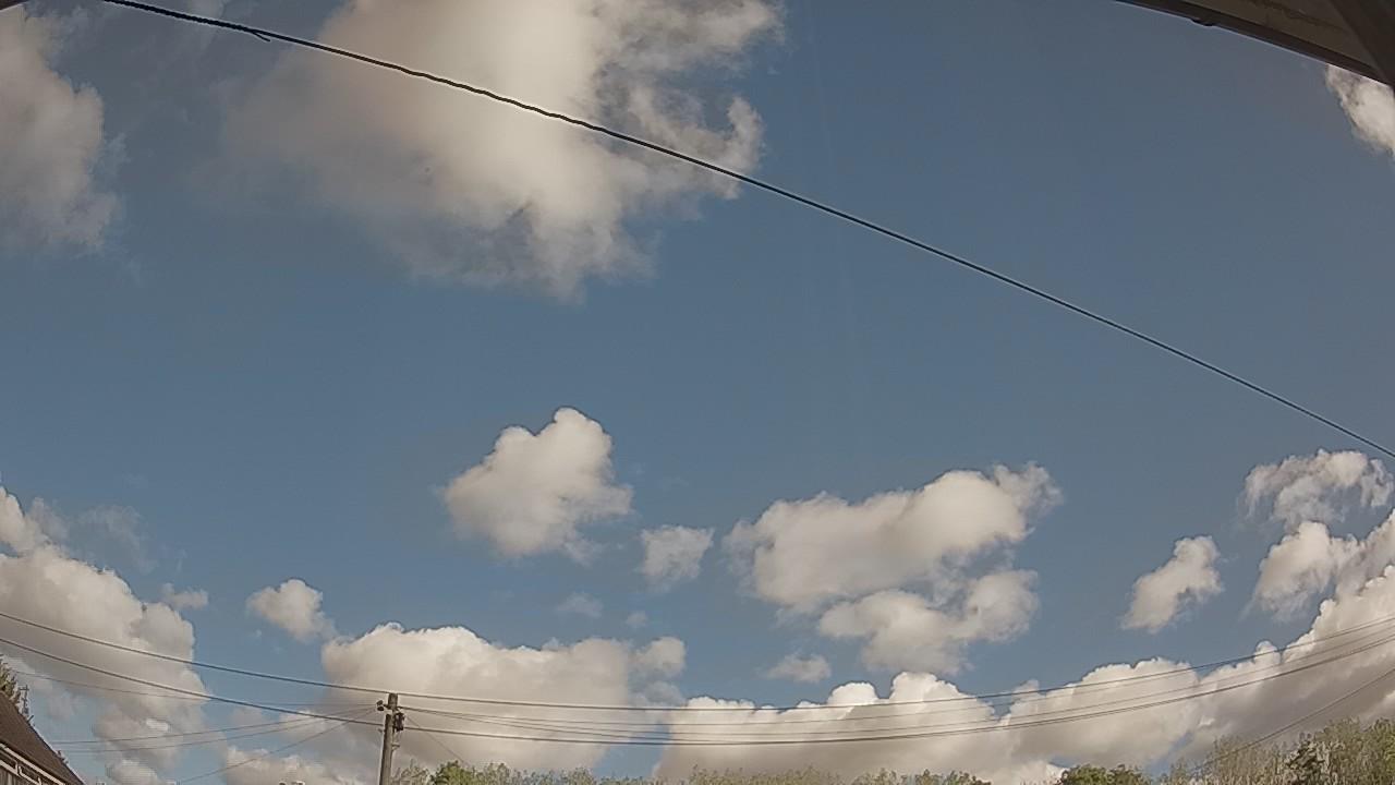 20261003_094659_cam2.jpg
