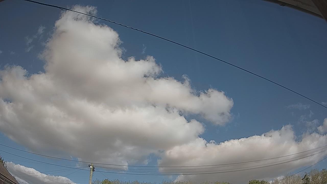 20261003_122732_cam2.jpg