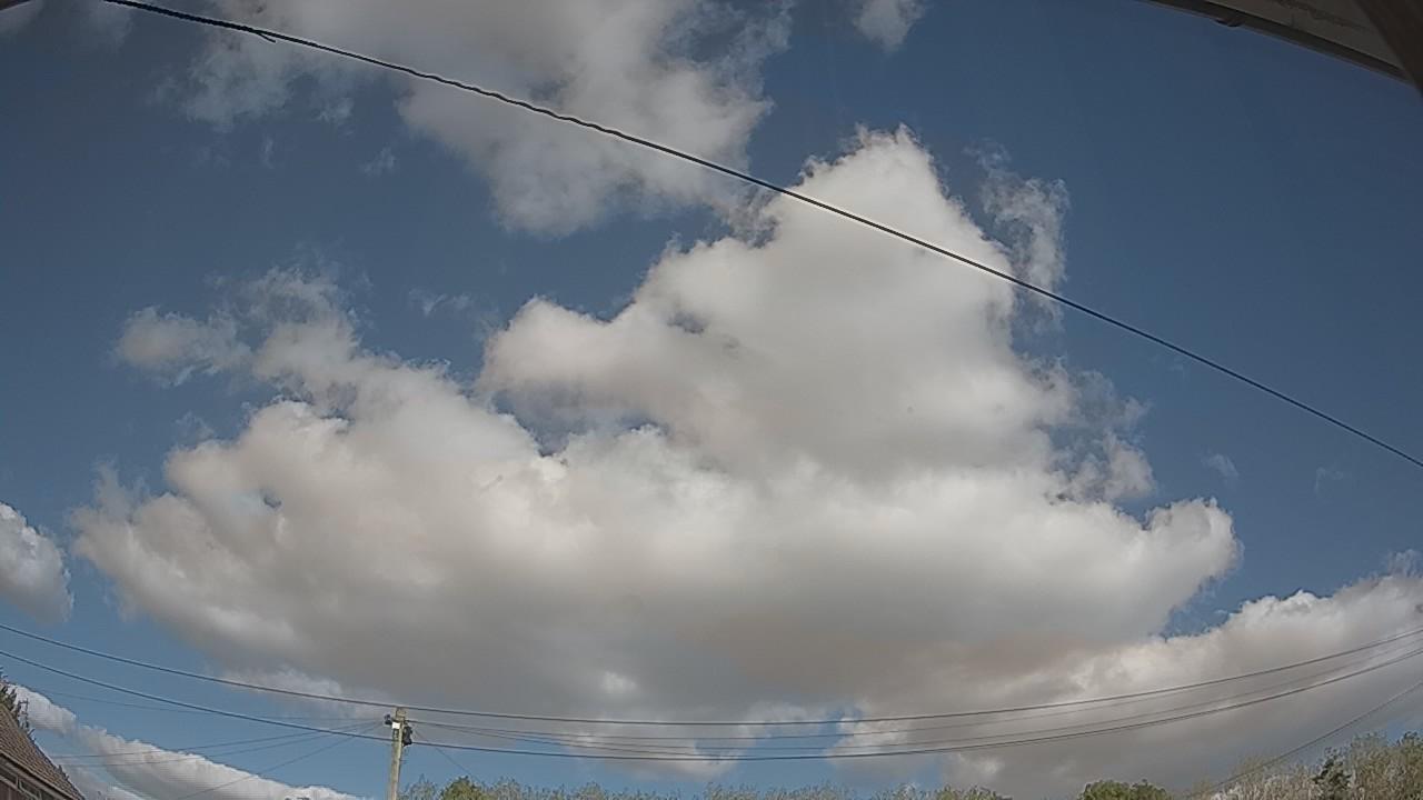 20261003_123133_cam2.jpg