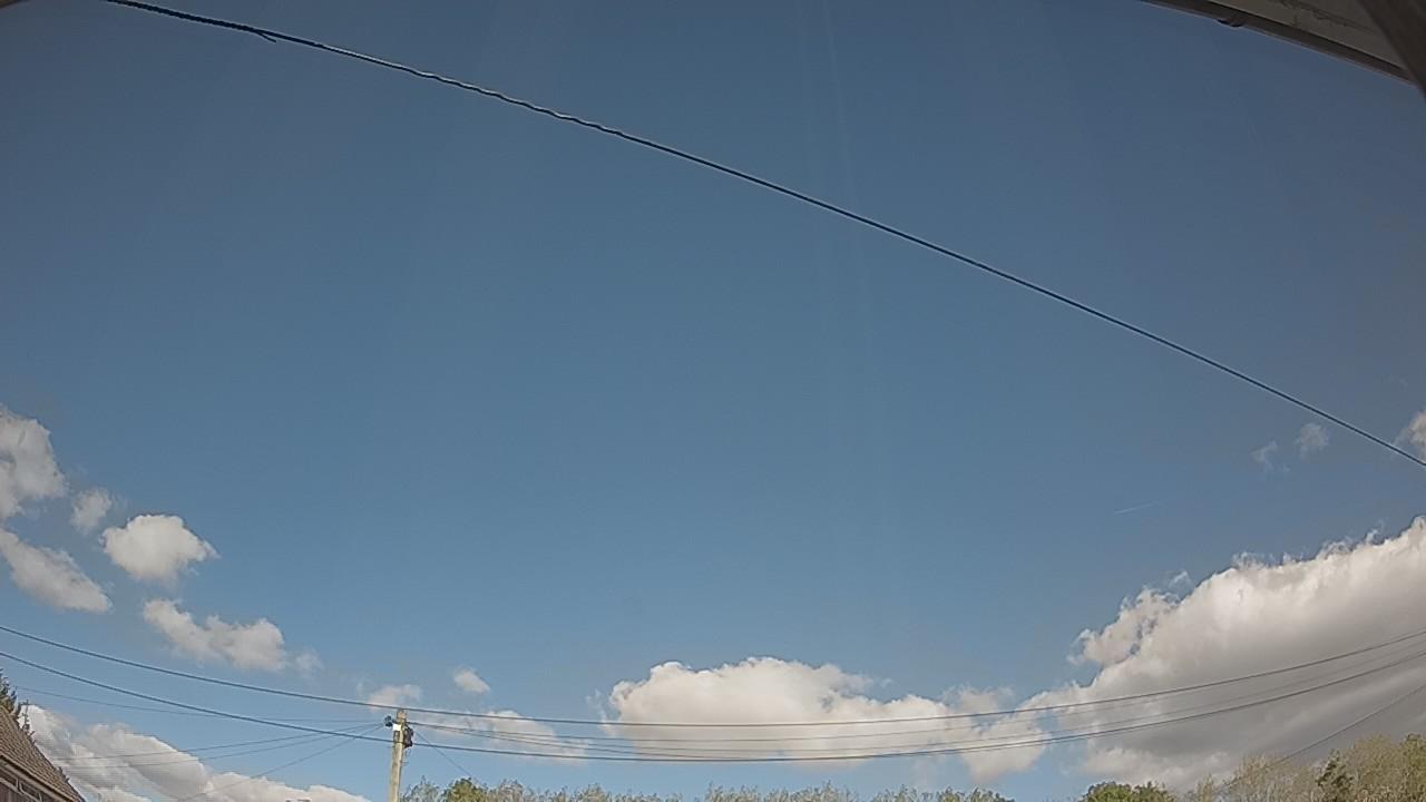 20261003_124733_cam2.jpg