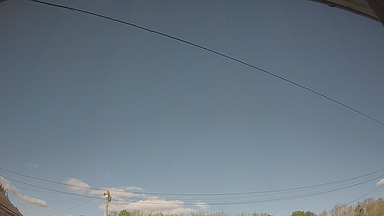 20261003_143906_cam2.jpg