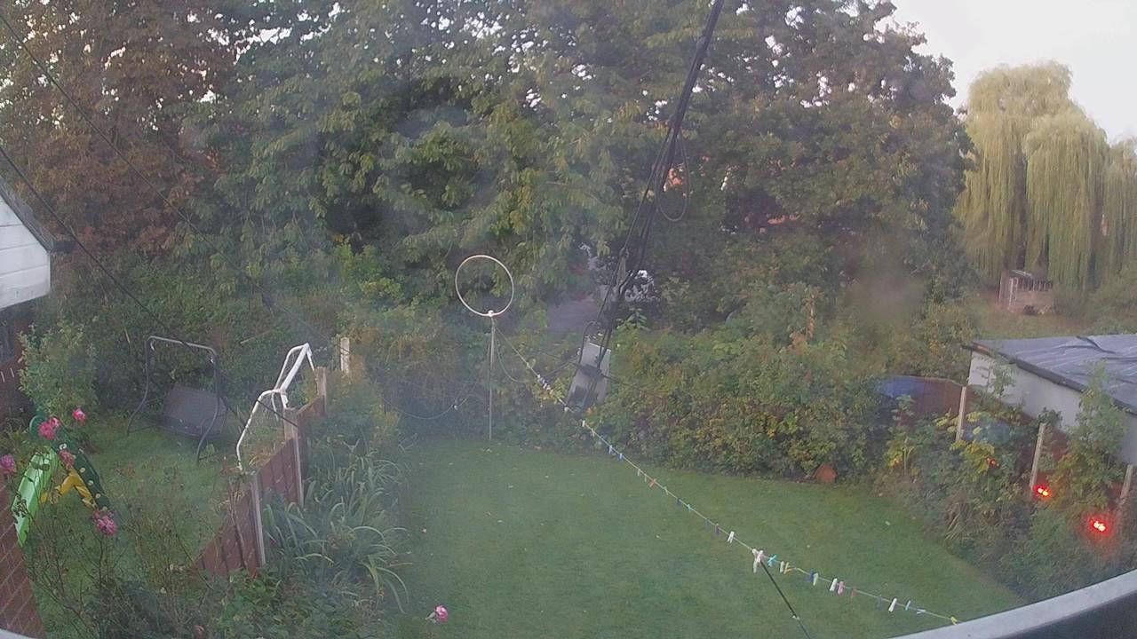 20261004_060123_cam1.jpg