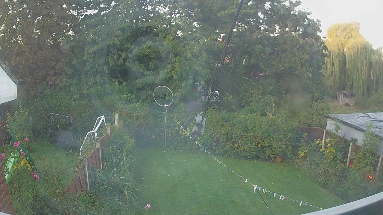 20261004_062945_cam1.jpg