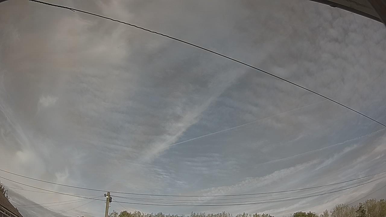 20261004_125943_cam2.jpg