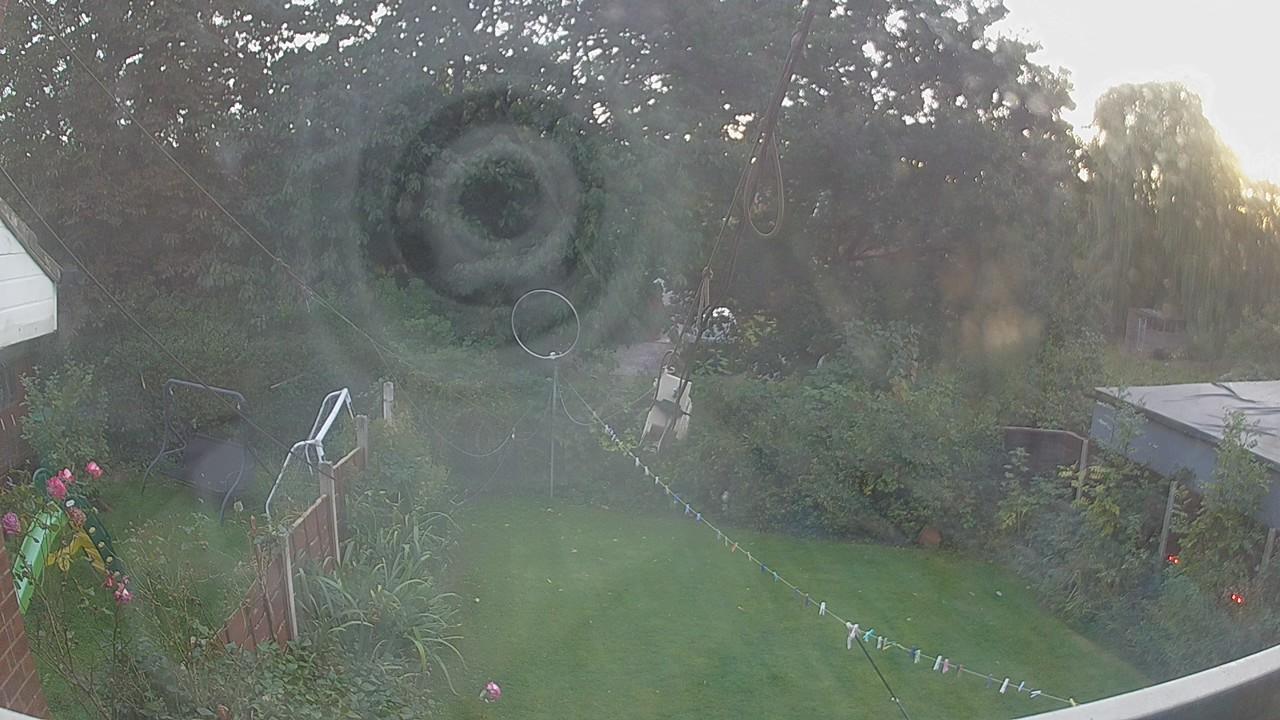 20261004_170315_cam1.jpg