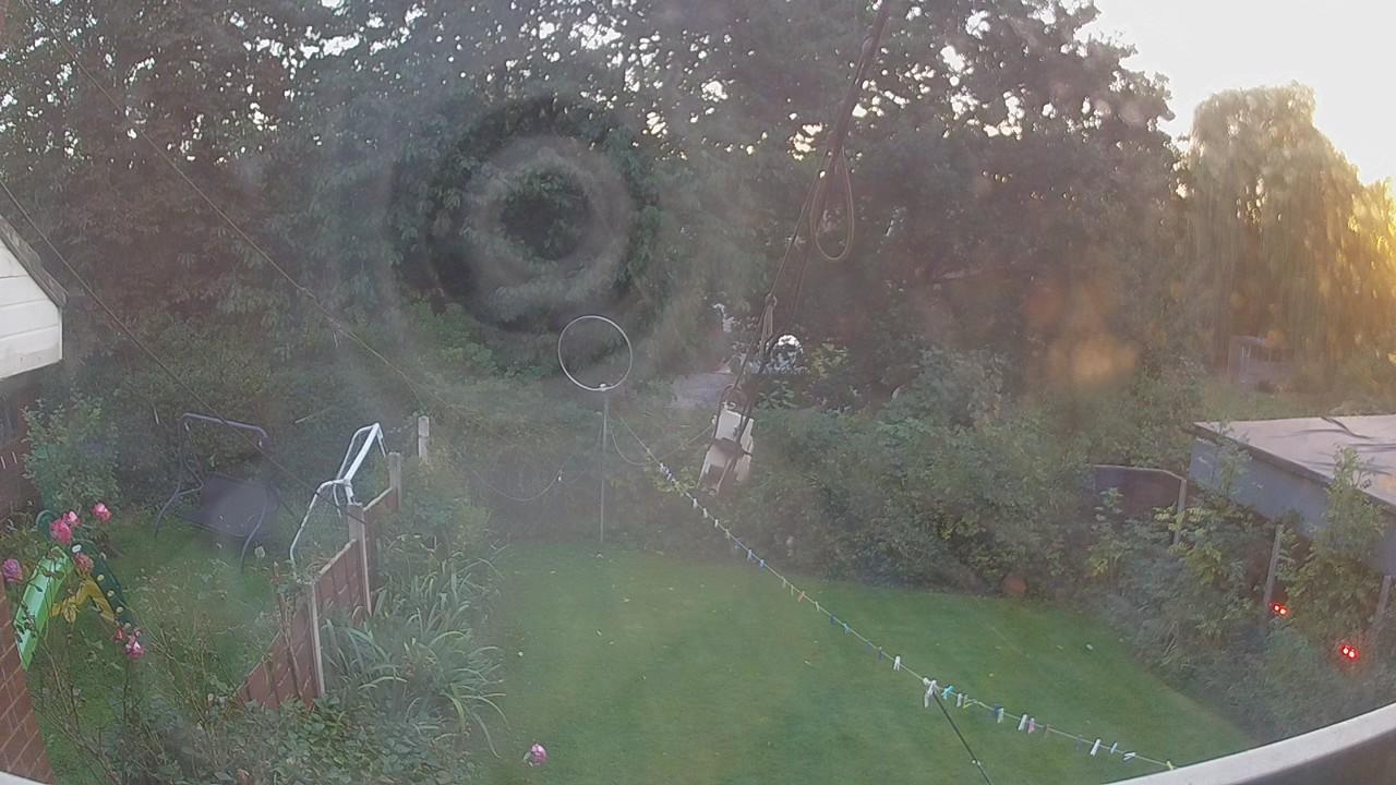 20261004_172955_cam1.jpg