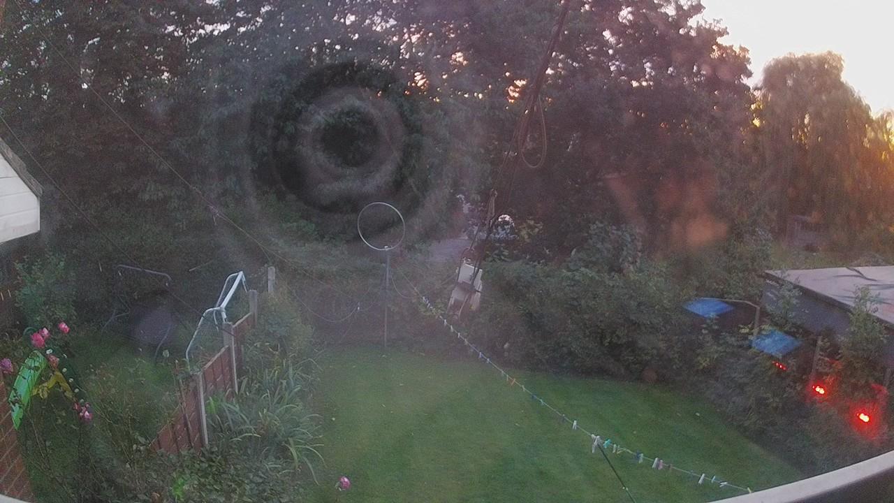 20261004_175636_cam1.jpg