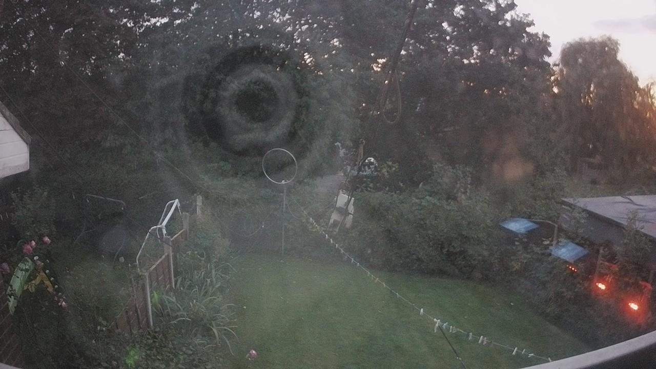 20261004_180103_cam1.jpg