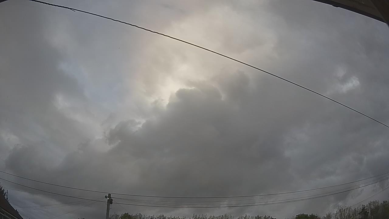 20261005_165500_cam2.jpg