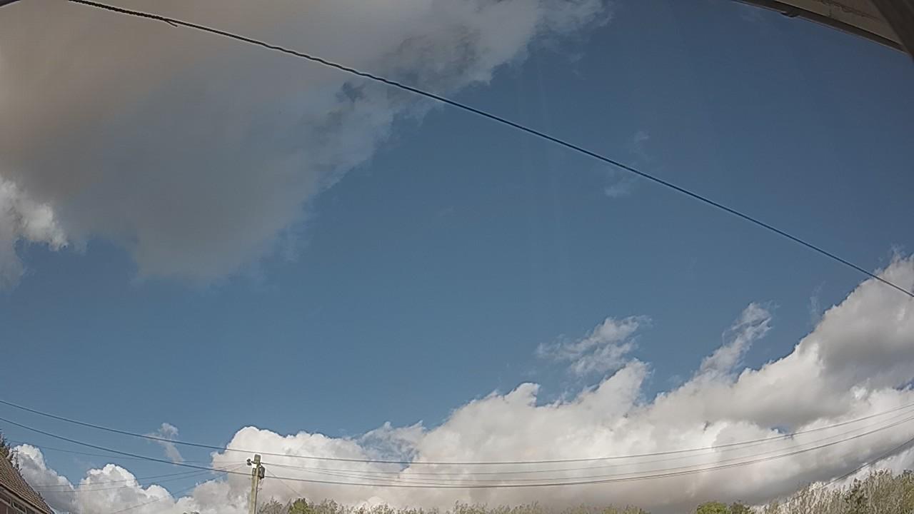 20261007_135858_cam2.jpg