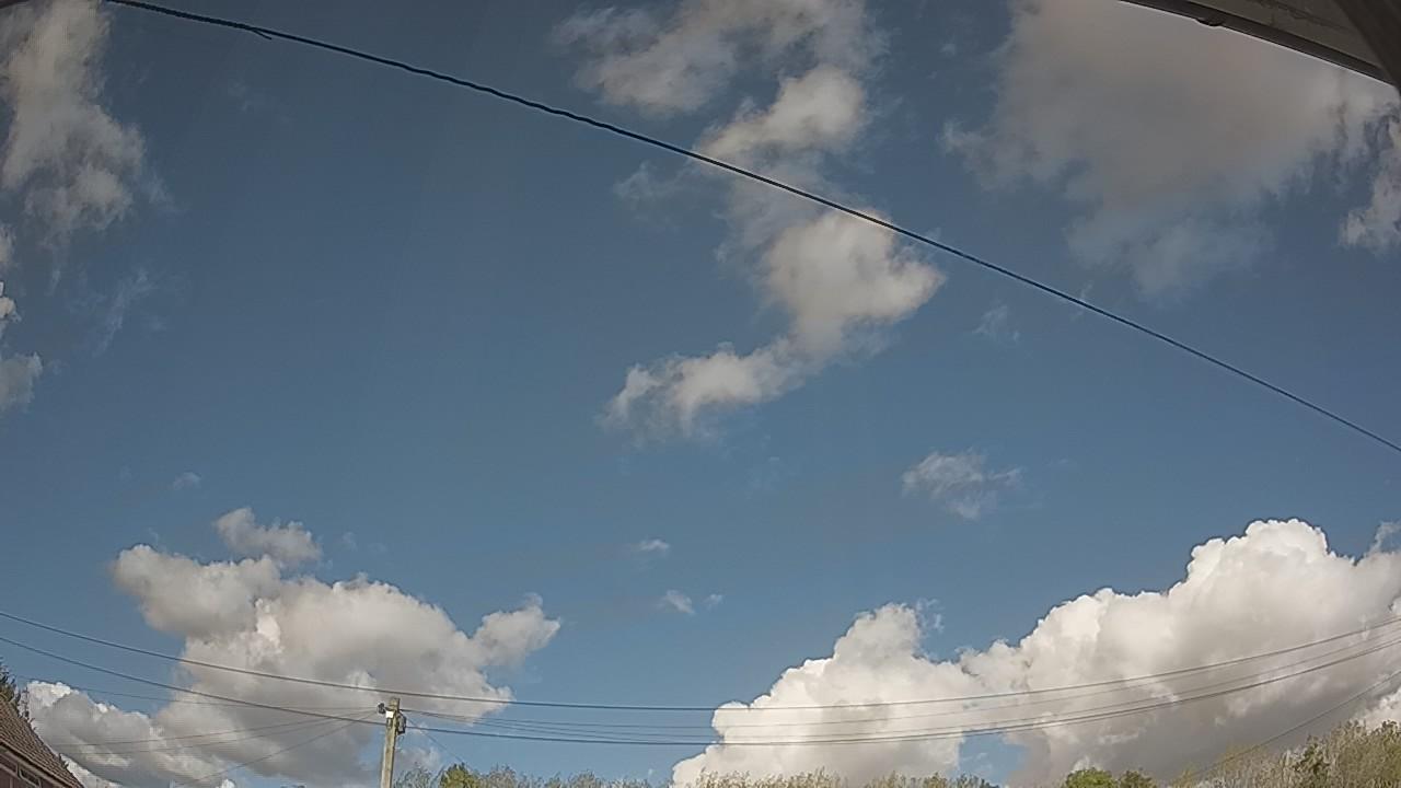 20261007_141514_cam2.jpg