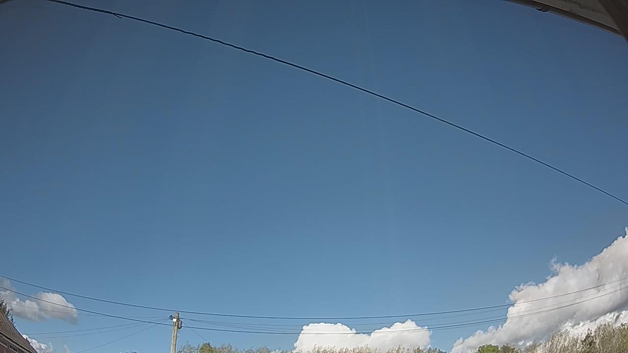 20261007_143156_cam2.jpg