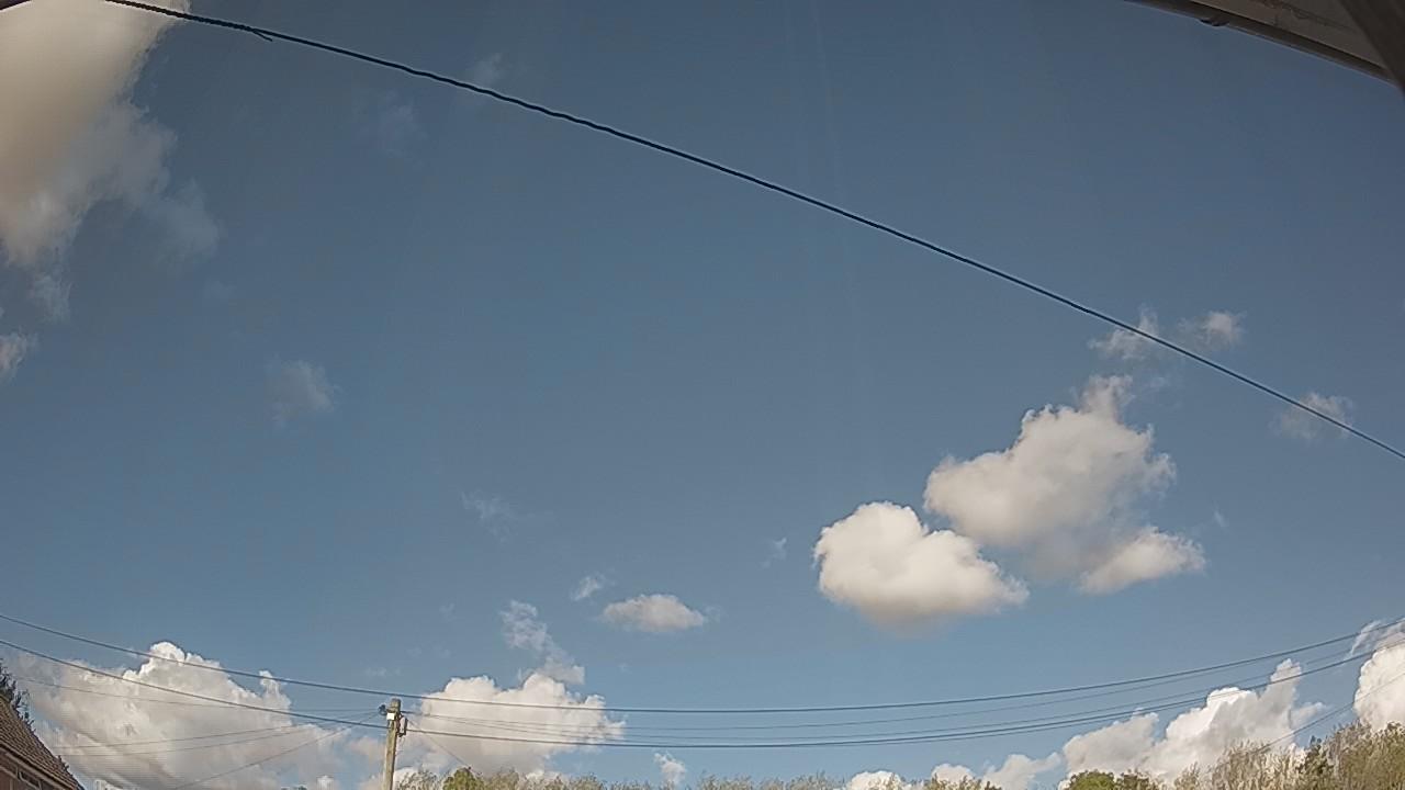 20261007_150401_cam2.jpg