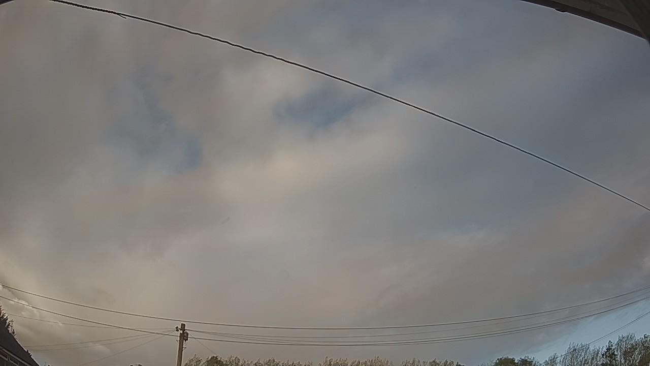 20261007_163903_cam2.jpg