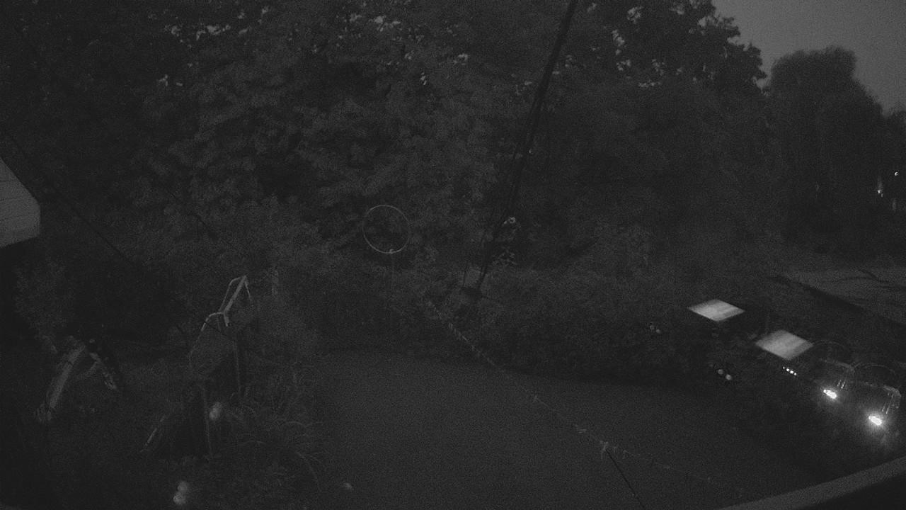 20261008_180045_cam1.jpg
