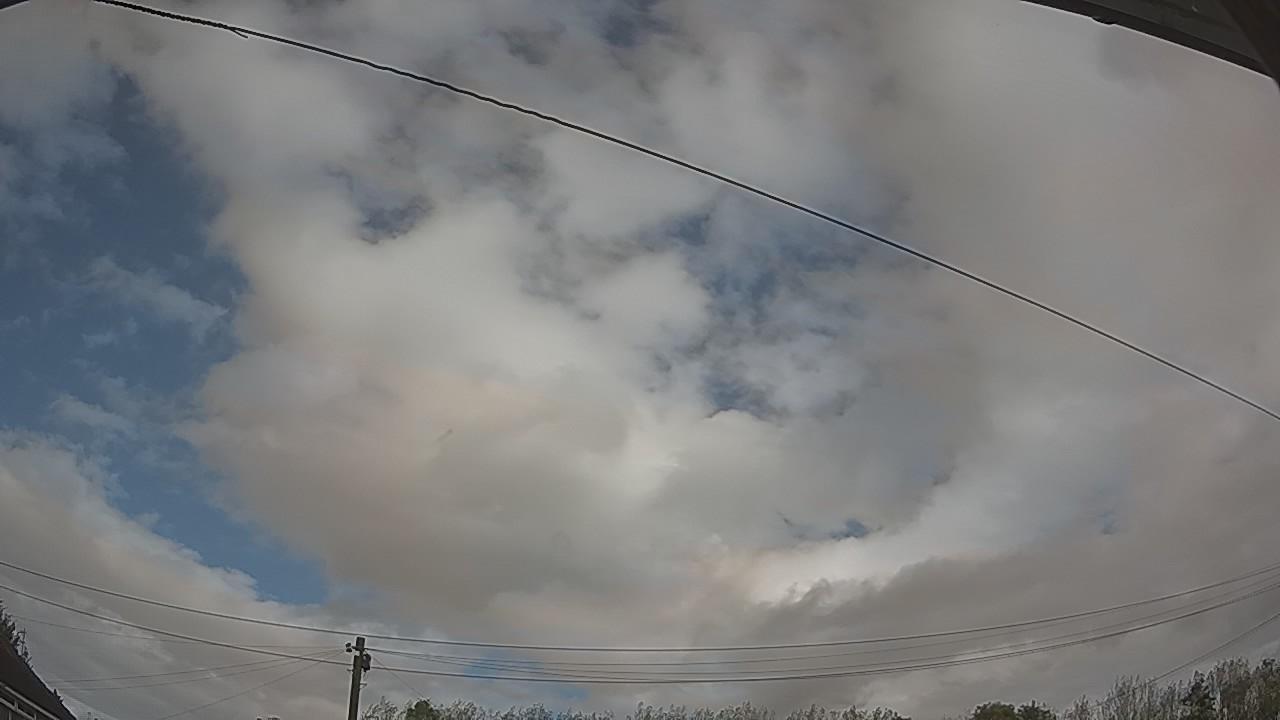 20261009_120213_cam2.jpg