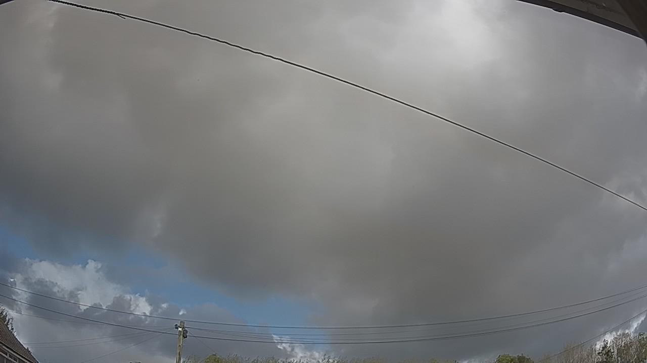 20261009_132740_cam2.jpg