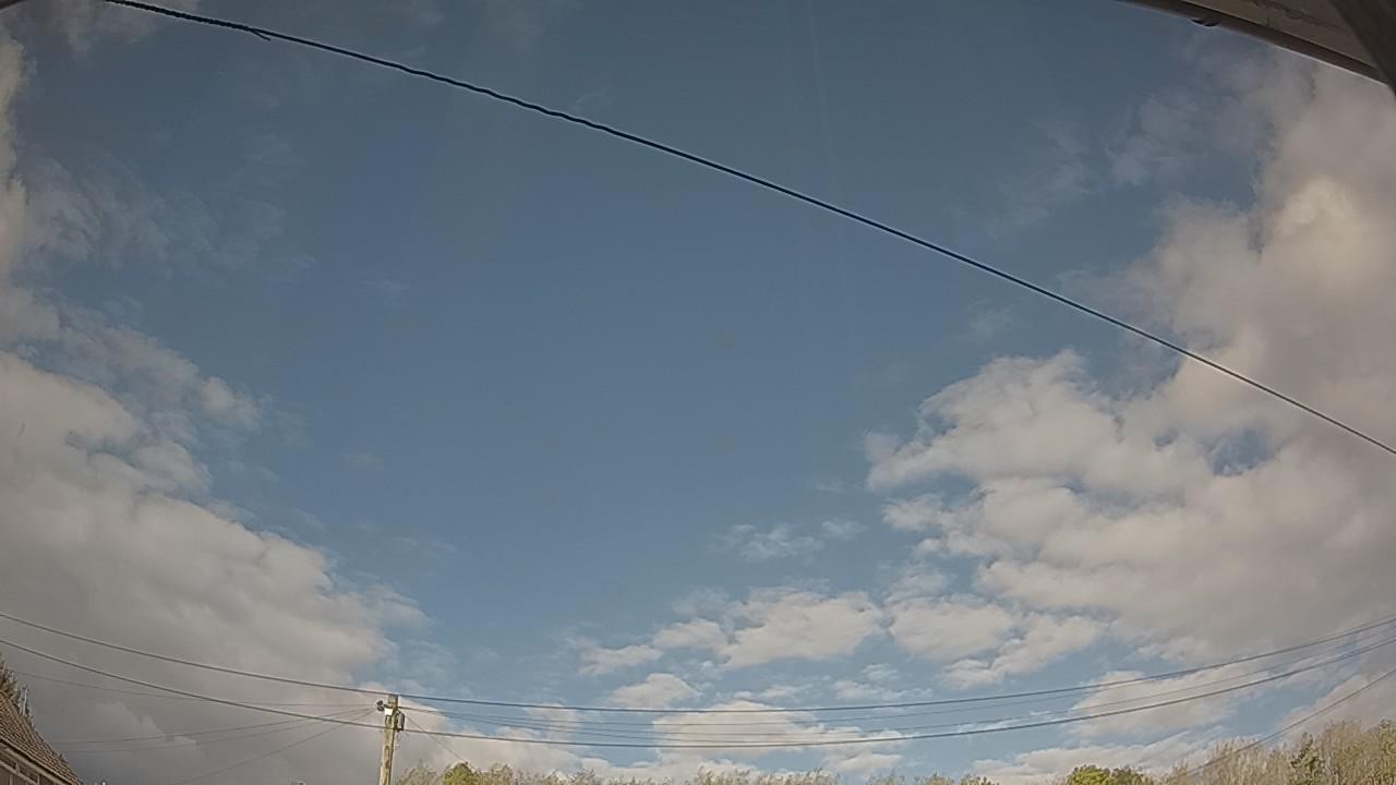20261009_143013_cam2.jpg