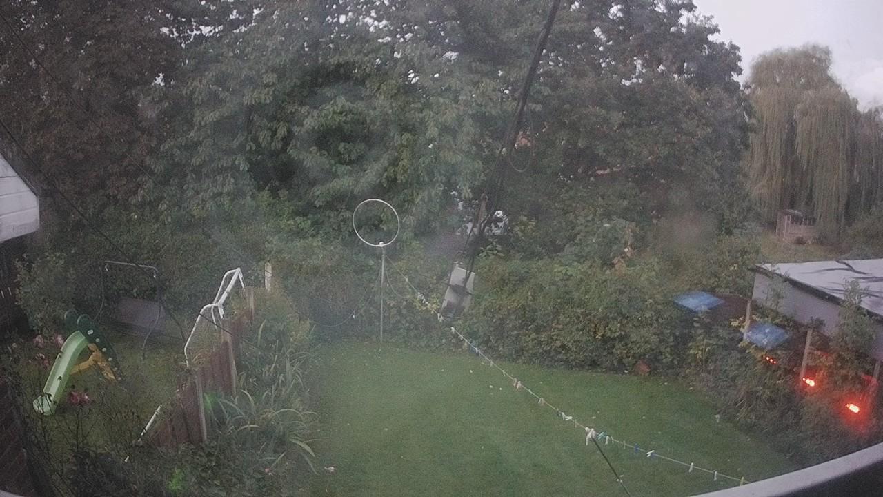 20261010_060448_cam1.jpg