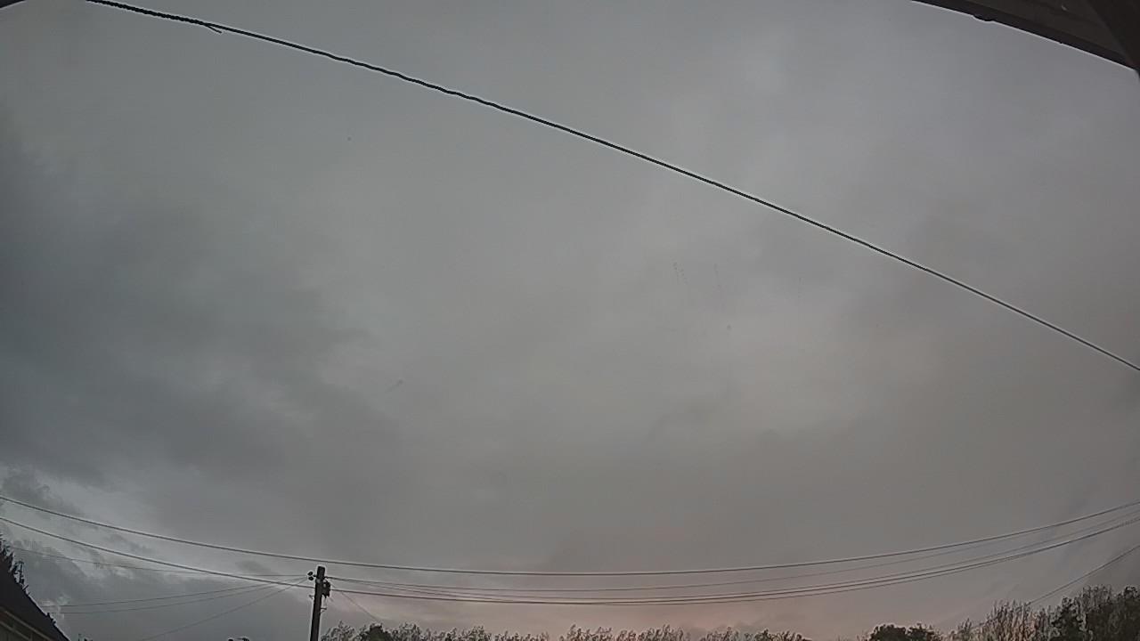 20261010_063012_cam2.jpg