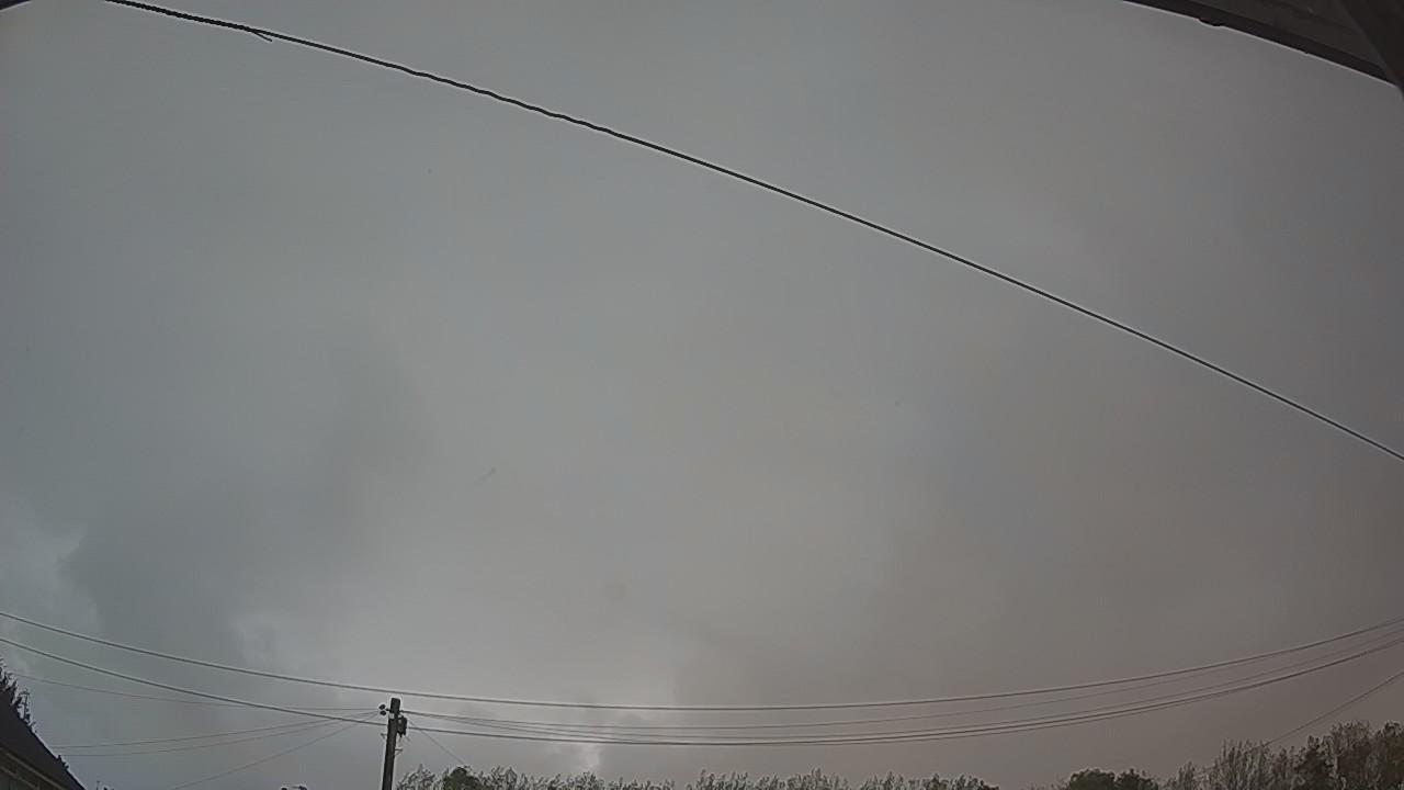 20261010_064116_cam2.jpg