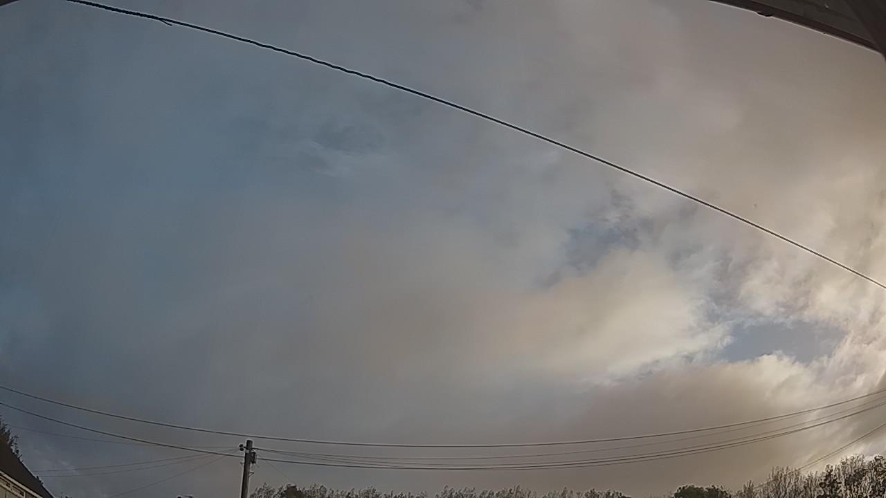 20261010_071728_cam2.jpg