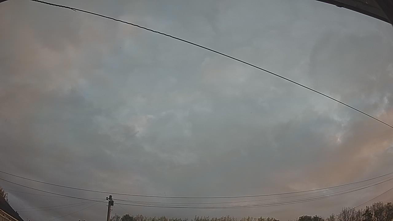 20261011_064543_cam2.jpg