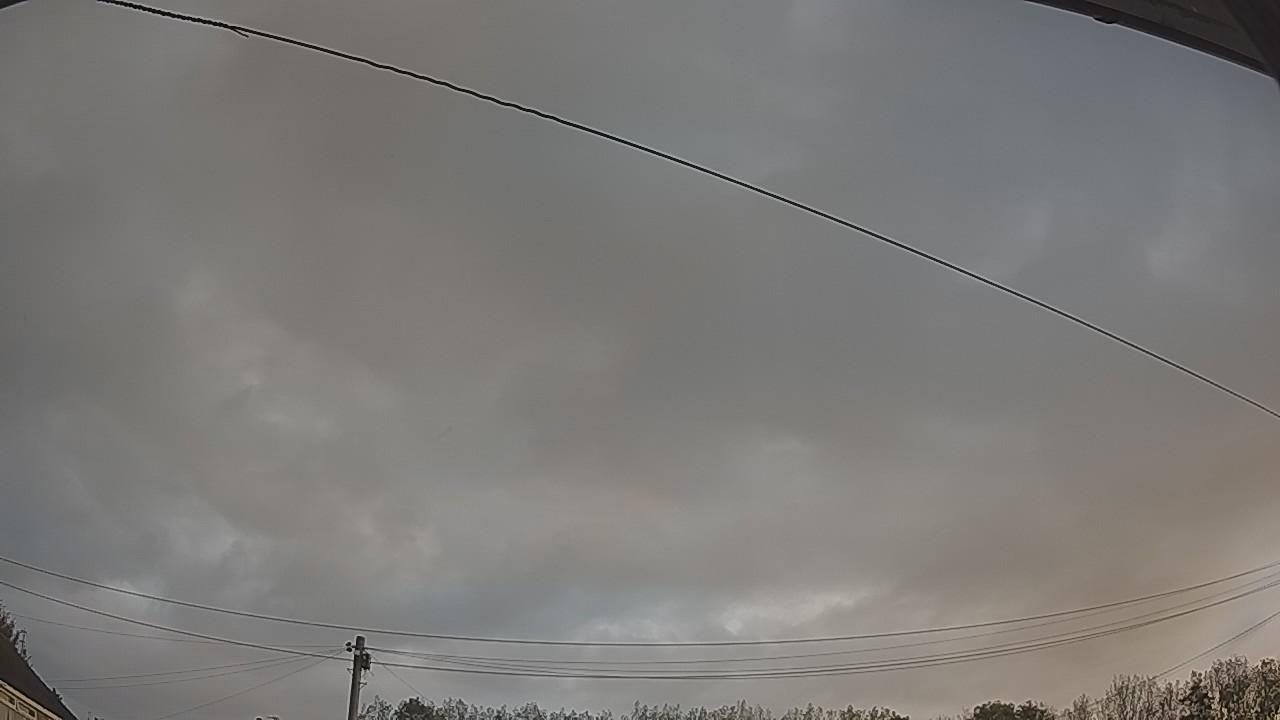 20261011_070406_cam2.jpg