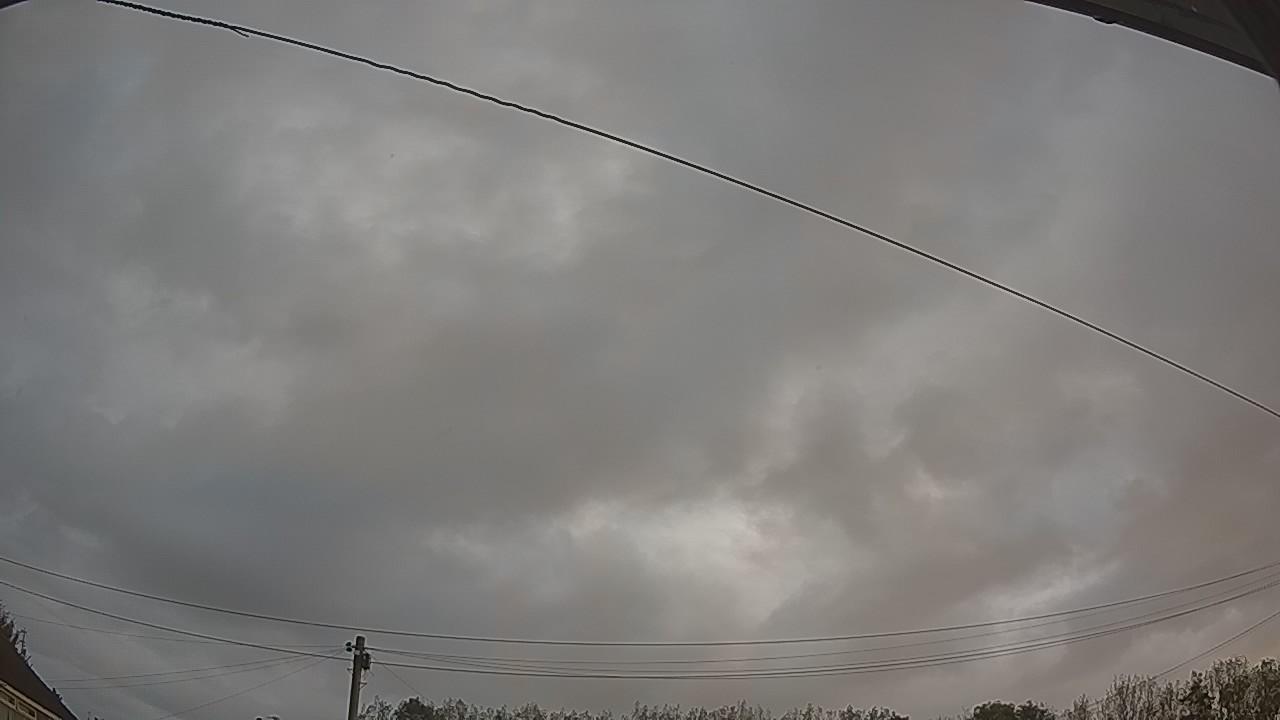20261011_071319_cam2.jpg