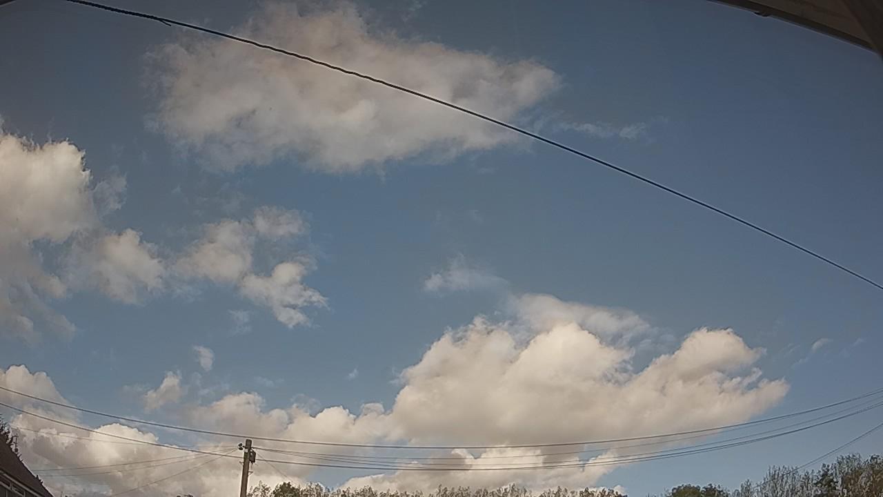 20261011_140615_cam2.jpg