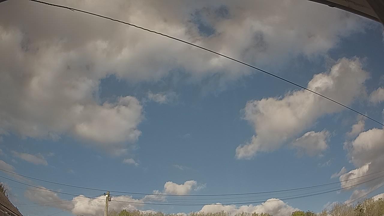 20261011_143905_cam2.jpg
