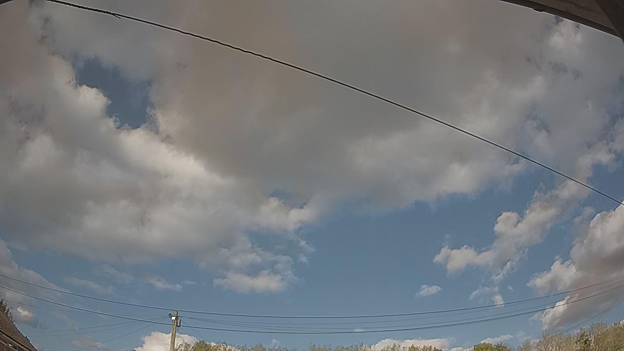 20261011_144332_cam2.jpg