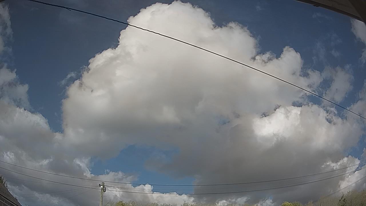 20261013_143043_cam2.jpg