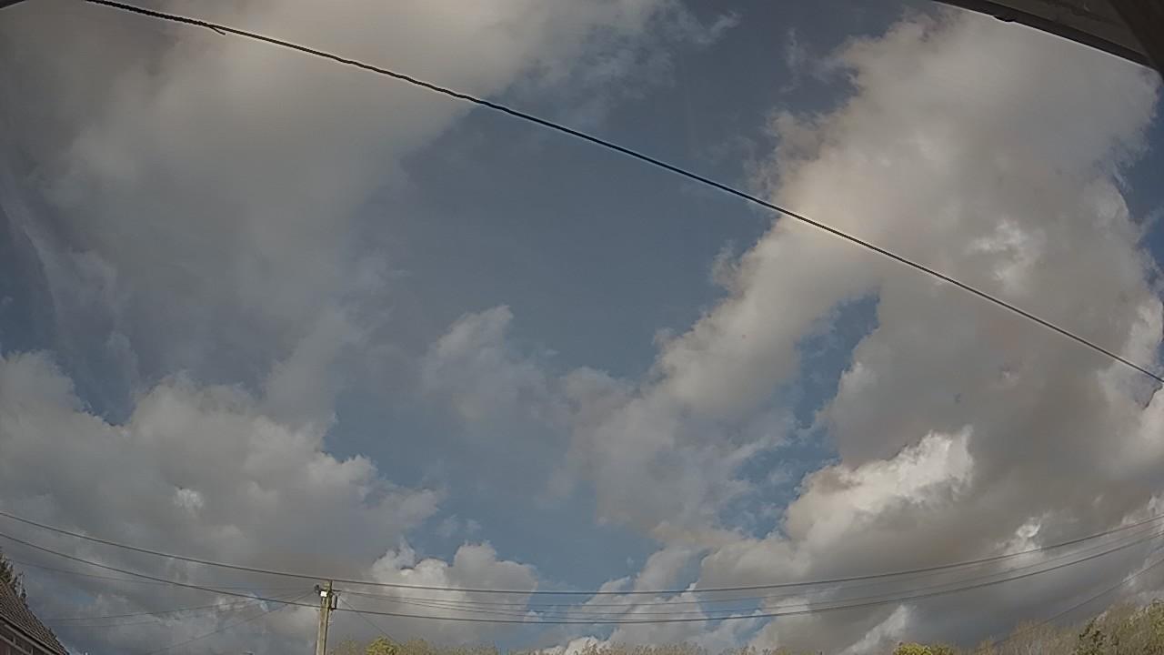 20261013_143931_cam2.jpg