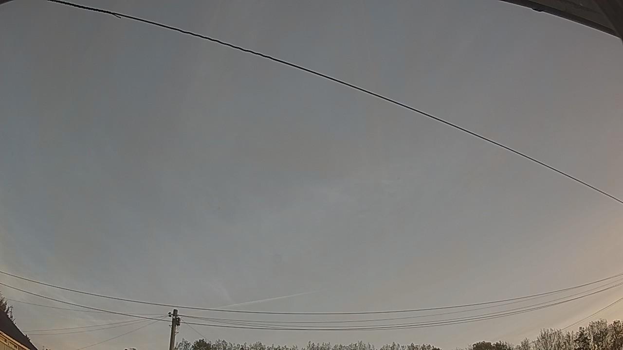 20261014_070402_cam2.jpg