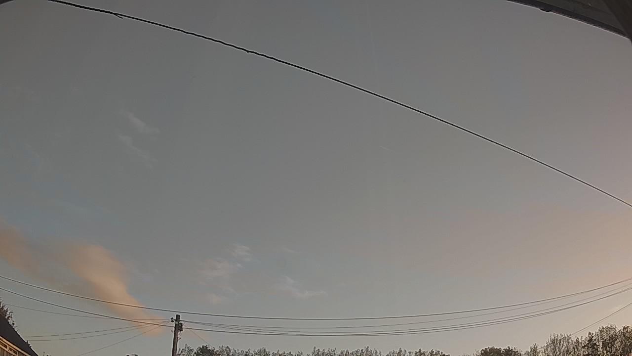 20261016_070130_cam2.jpg