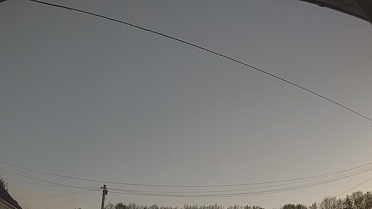 20261017_064428_cam2.jpg