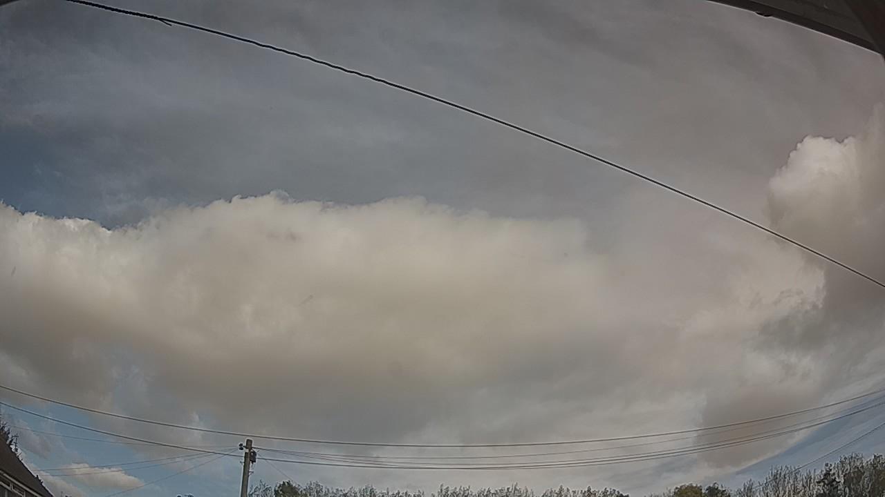 20261017_120331_cam2.jpg