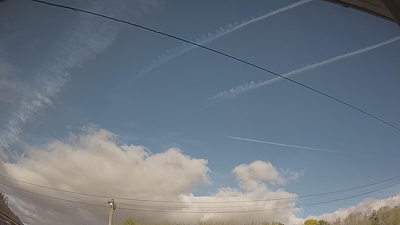 20261017_135857_cam2.jpg