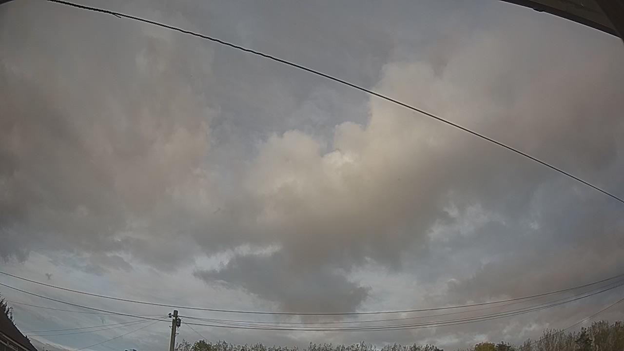 20261017_160340_cam2.jpg