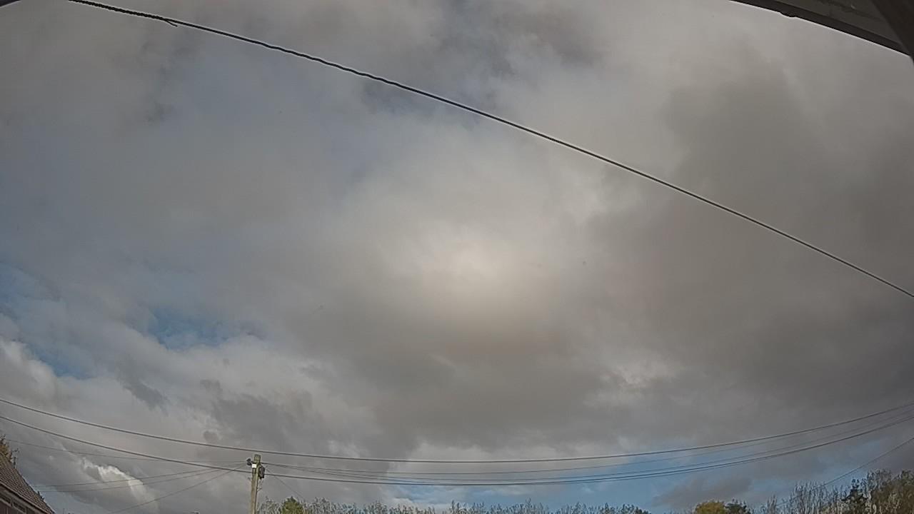 20261018_134235_cam2.jpg