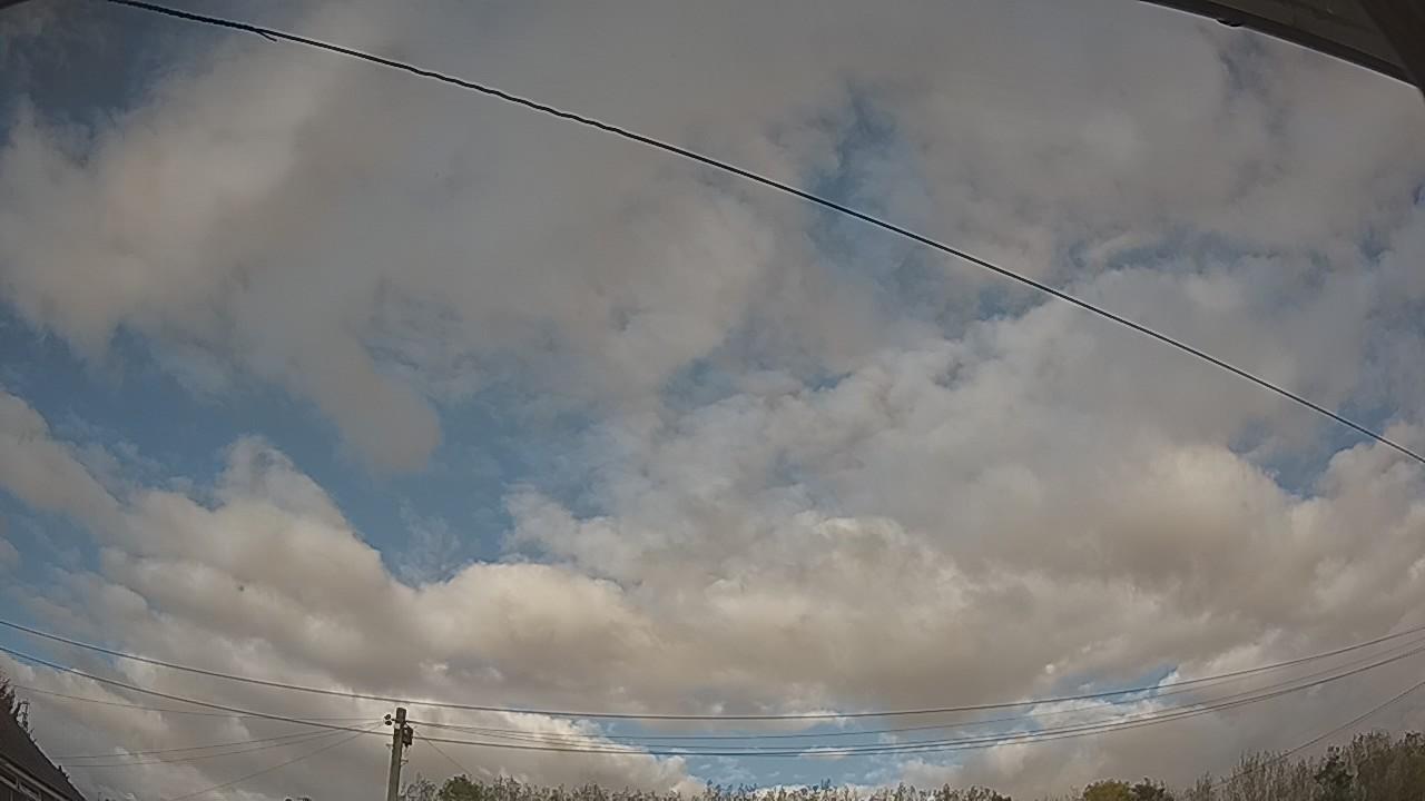 20261018_143053_cam2.jpg