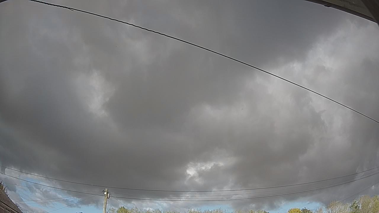 20261018_145303_cam2.jpg