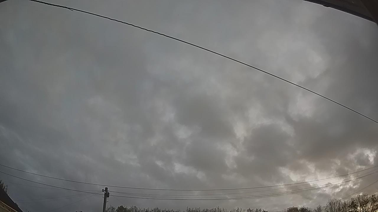 20261021_063043_cam2.jpg