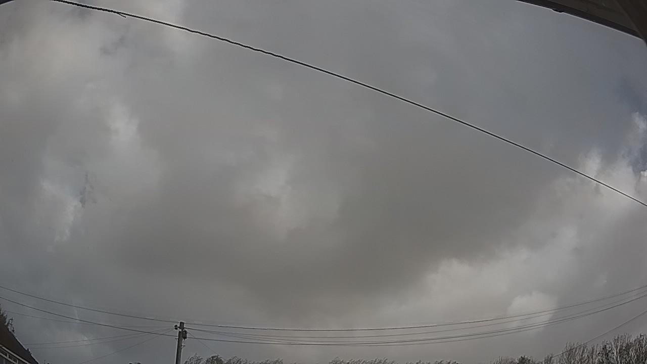 20261025_104333_cam2.jpg