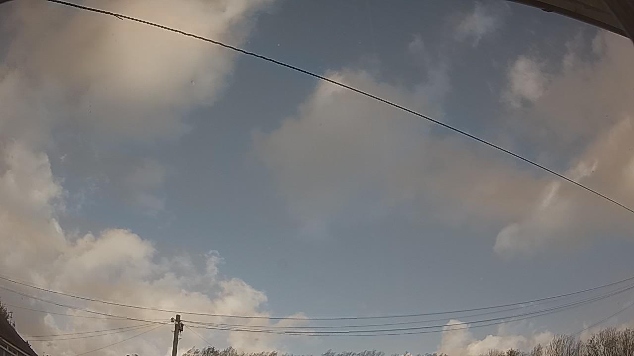20261025_122026_cam2.jpg