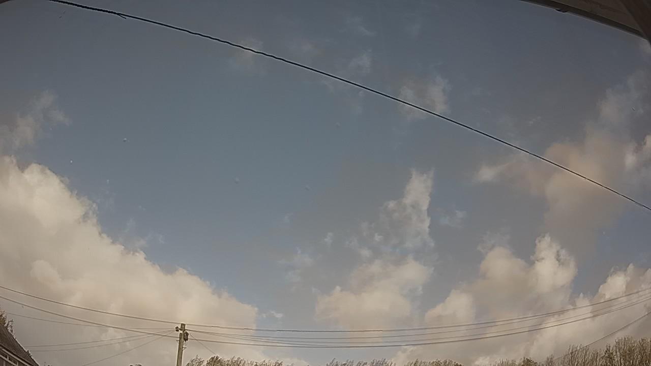 20261025_122708_cam2.jpg